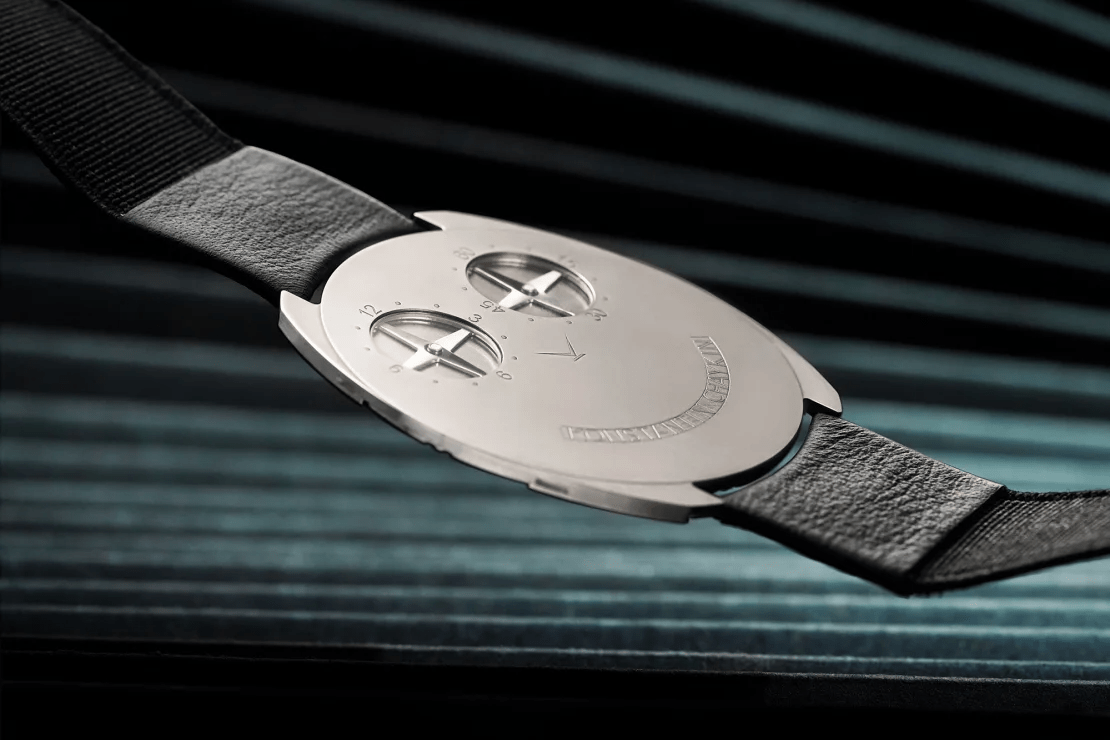 The world’s thinnest mechanical watch
