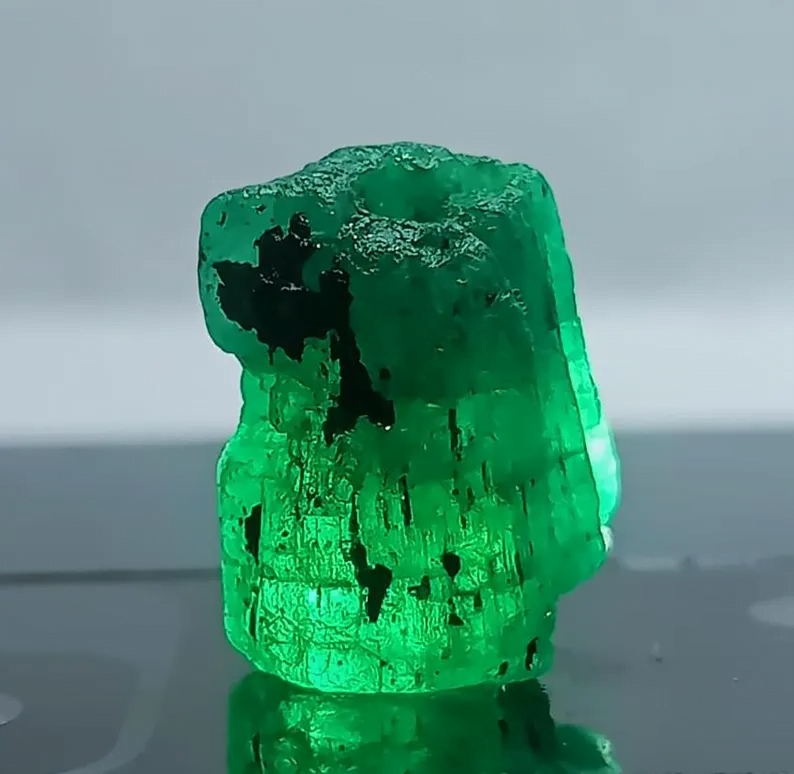 Emeralds in North Carolina One of the most renowned locations for emerald mining in North Carolina is the Crabtree Emerald Mine, a site that has captivated both gem enthusiasts and geologists for decades. 